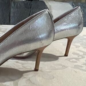 Ralph Lauren Silver Heels Size 8 NWT/NB